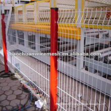 Artist triangular bending wire mesh fence with reasonable price in store